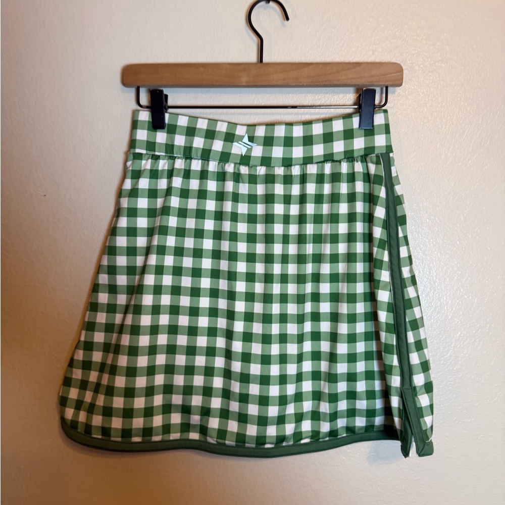 Tuckernuck Green Trellis Golf Skort - Picture 4 of 6